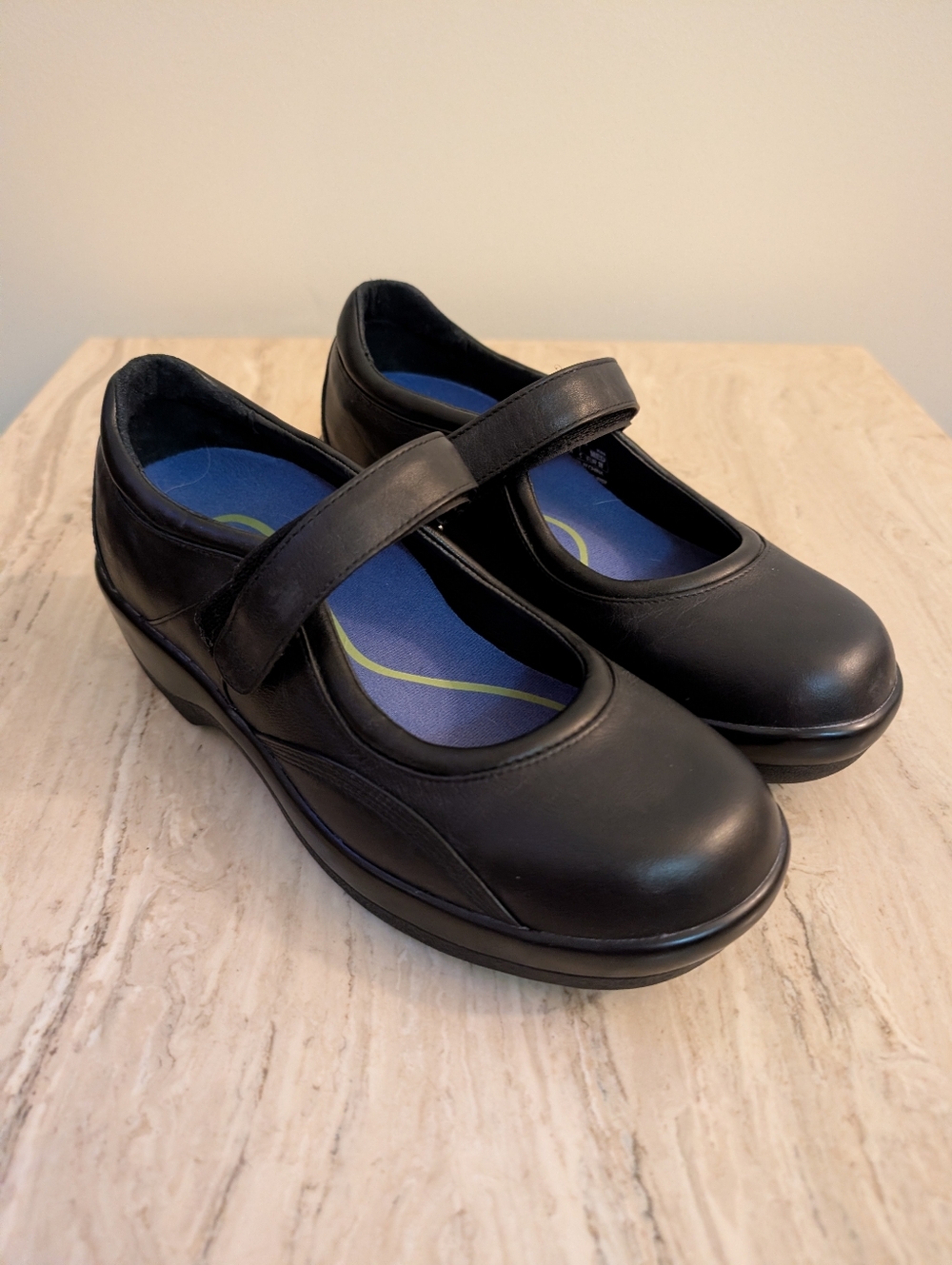 Apex Mary Jane Shoes Womens 7 Medium Ambulator Leather Comfort Black